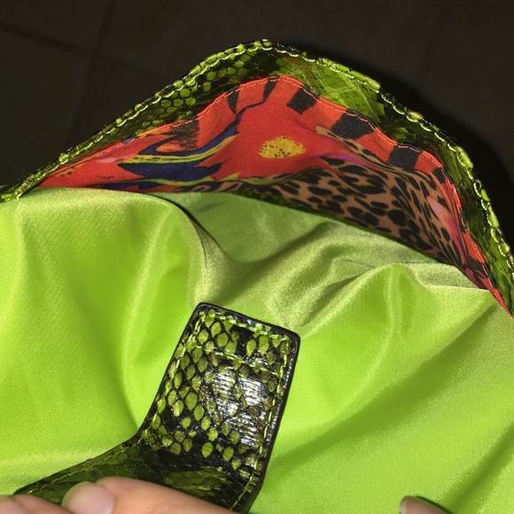 Reversible Falchi Green and Brown Bag - Picture 13 of 17